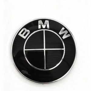 BMW 82mm merkki, Musta